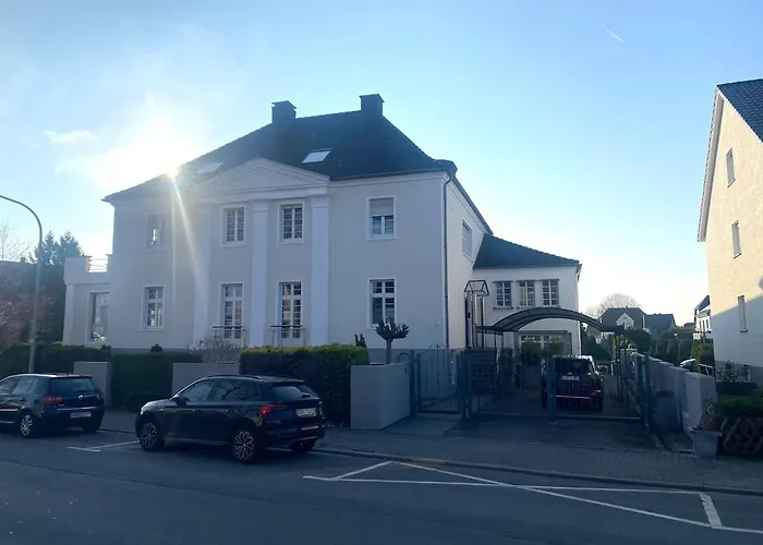 Mit Privatem Eingang Und Arbeitsplatz Welver
